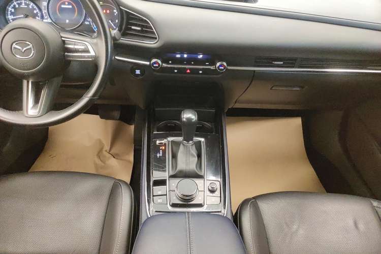 Used Mazda CX-30 2020 2.0L Automatic Joyful Model Gear Lever