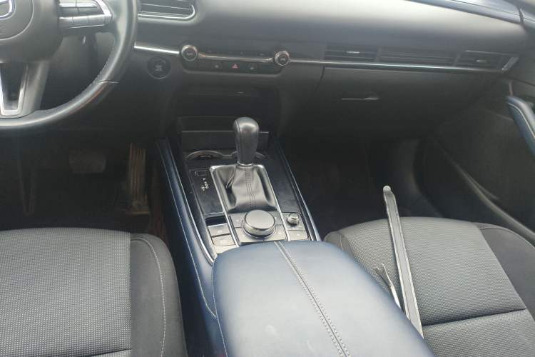 Used Mazda CX-30 2020 2.0L Automatic YAYUE Version Gear Lever