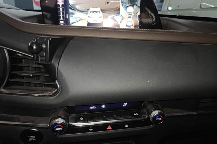 Used Mazda CX-30 2021 2.0L Automatic Joyful Edition Audio And AC Panel
