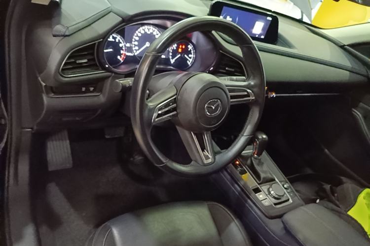 Used Mazda CX-30 2021 2.0L Automatic Zhiyue Trim Center Console