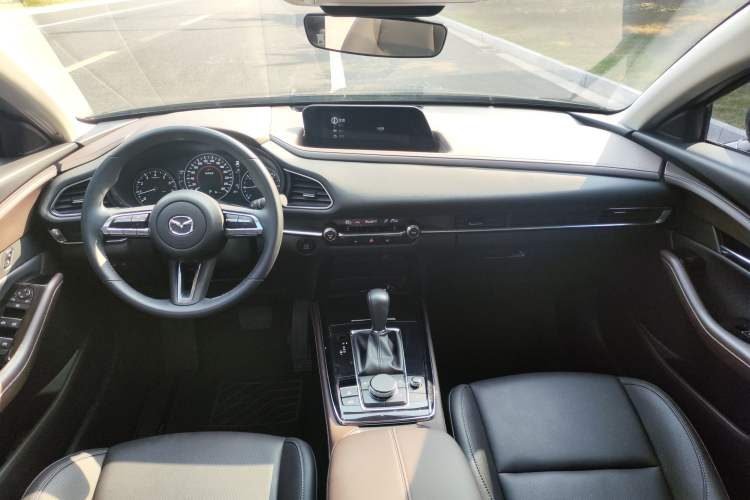 Used Mazda CX-30 2021 2.0L Automatic Joyful Edition Center Console