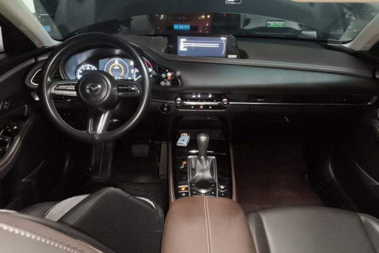 Used Mazda CX-30 2021 2.0L Automatic Joyful Edition Center Console