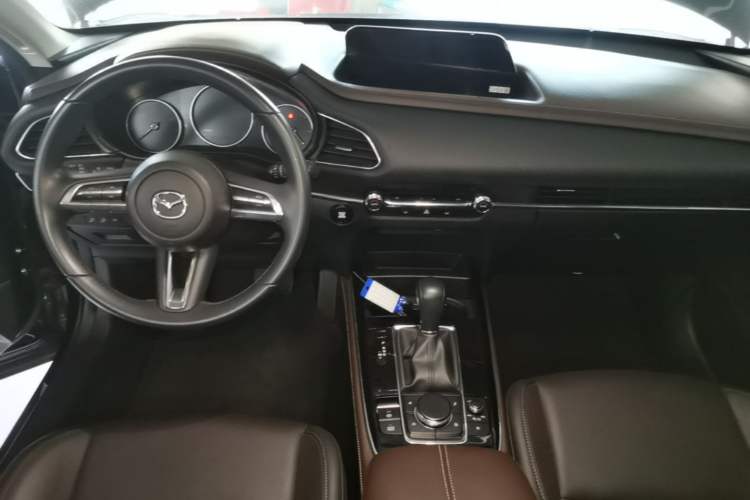 Used Mazda CX-30 2021 2.0L Automatic Joyful Edition Center Console