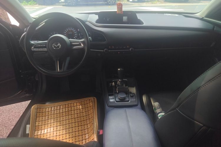 Used Mazda CX-30 2021 2.0L Automatic Zhiyue Trim Center Console