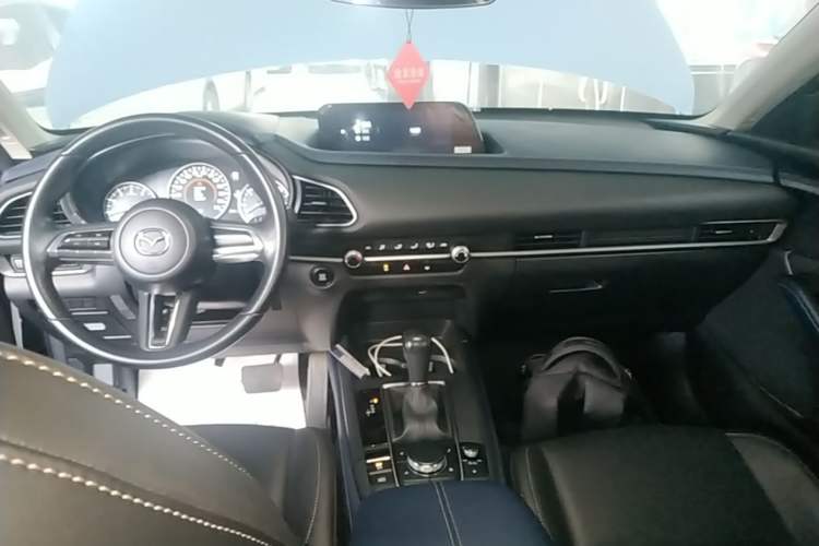 Used Mazda CX-30 2021 2.0L Automatic Zhiyue Trim Center Console