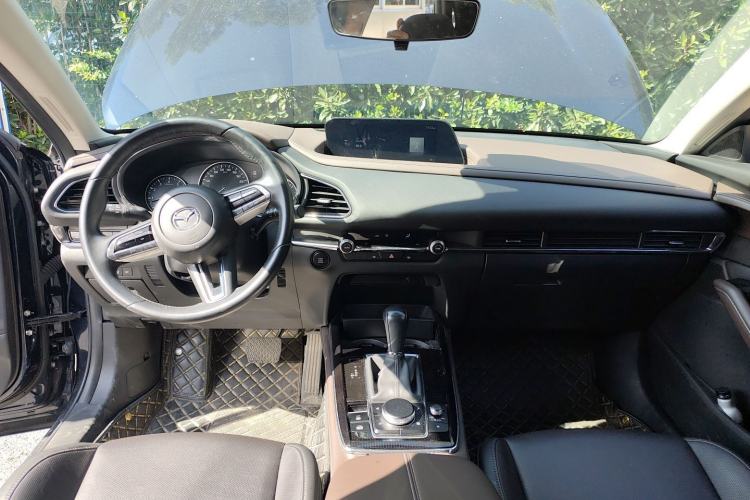 Used Mazda CX-30 2021 2.0L Automatic Joyful Edition Center Console