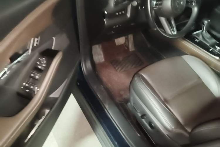 Used Mazda CX-30 2021 2.0L Automatic Joyful Edition Driver Seat