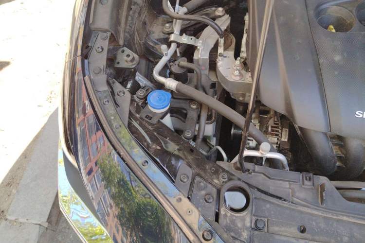 Used Mazda CX-30 2021 2.0L Manual Shangyue Trim Engine Bay Right