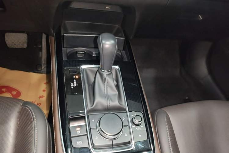 Used Mazda CX-30 2021 2.0L Automatic Joyful Edition Gear Lever