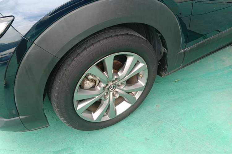 Used Mazda CX-30 2021 2.0L Automatic Joyful Edition Left Front Wheel Hub