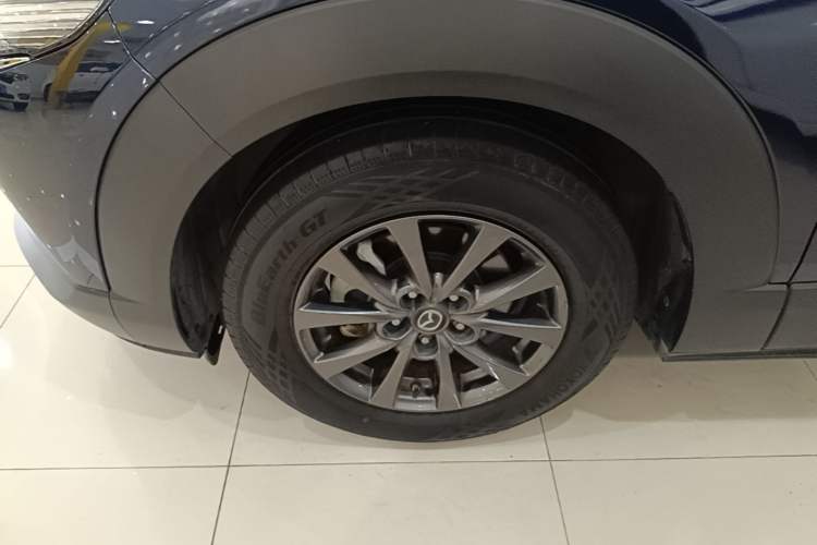 Used Mazda CX-30 2021 2.0L Automatic Zhiyue Trim Left Front Wheel Hub