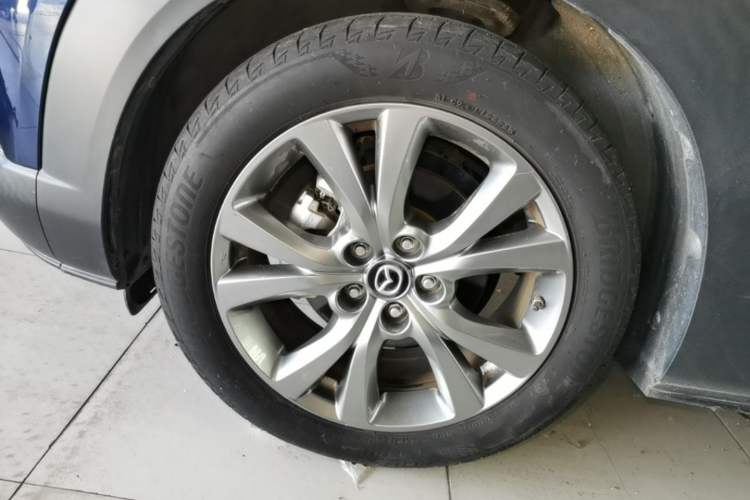 Used Mazda CX-30 2021 2.0L Automatic Joyful Edition Left Front Wheel Hub