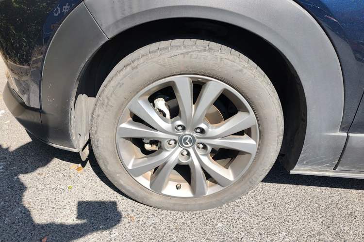 Used Mazda CX-30 2021 2.0L Automatic Joyful Edition Left Front Wheel Hub