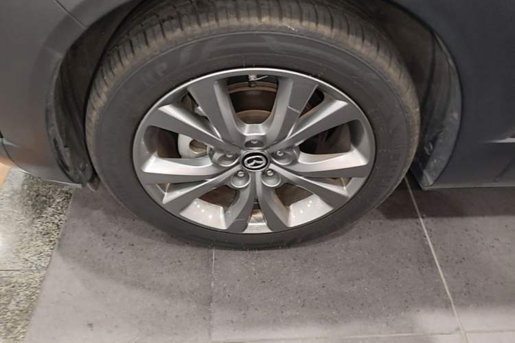 Used Mazda CX-30 2021 2.0L Automatic Joyful Edition Left Front Wheel Hub