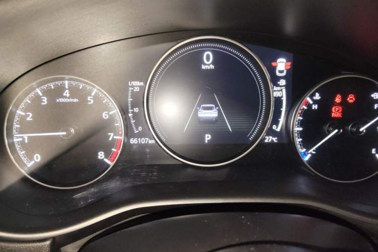 Used Mazda CX-30 2021 2.0L Automatic Joyful Edition Odometer Close Up