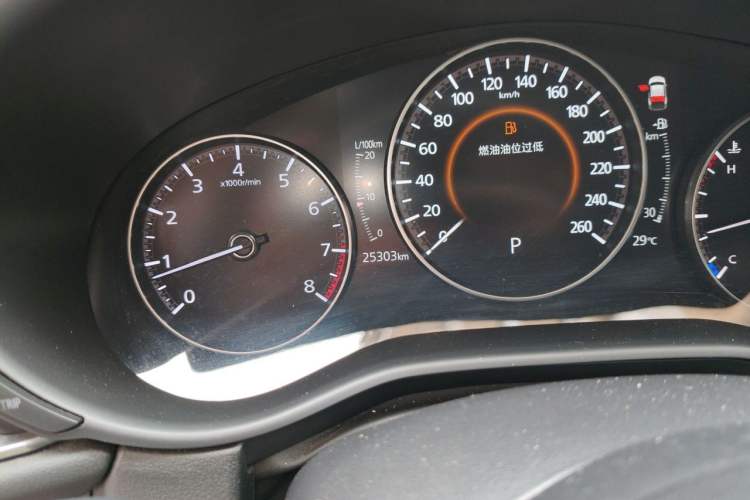Used Mazda CX-30 2021 2.0L Automatic Zhiyue Trim Odometer Close Up