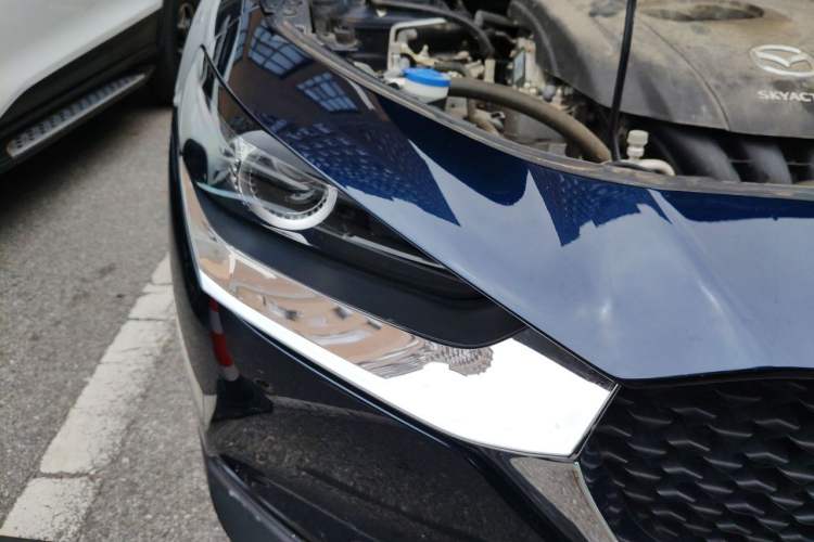 Used Mazda CX-30 2021 2.0L Automatic Zhiyue Trim Right Front Headlight