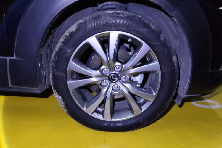 Used Mazda CX-30 2021 2.0L Automatic Joyful Edition Right Front Wheel Hub
