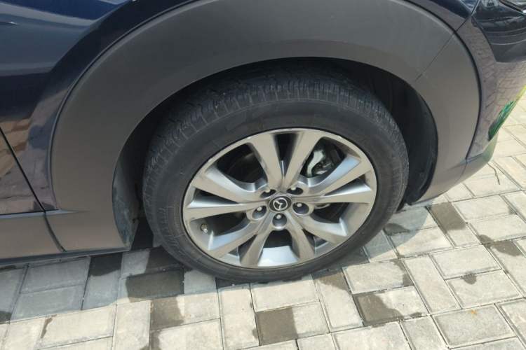 Used Mazda CX-30 2021 2.0L Automatic Joyful Edition Right Front Wheel Hub