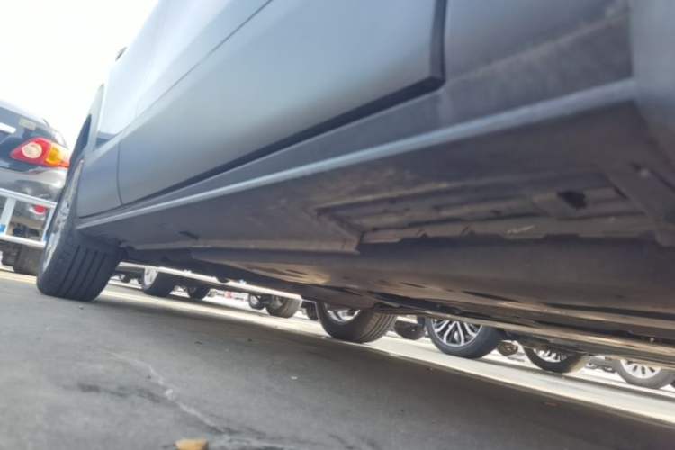 Used Mazda CX-30 2021 2.0L Automatic Joyful Edition Right Side Sill