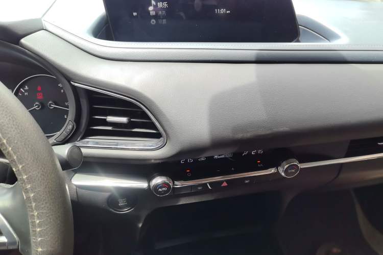 Used Mazda CX-30 2021 2.0L Automatic YAYUE Version Audio And AC Panel