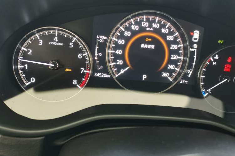 Used Mazda CX-30 2021 2.0L Automatic Joyful Edition Odometer Close Up