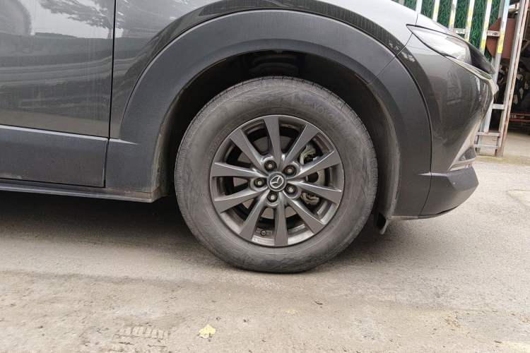 Used Mazda CX-30 2021 2.0L Automatic Shangyue Trim Right Front Wheel Hub