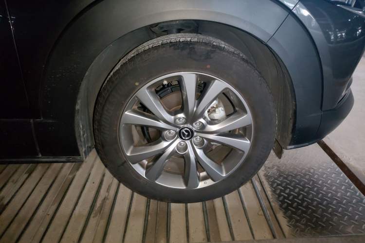 Used Mazda CX-30 2021 2.0L Automatic Zhaoyue Trim Right Front Wheel Hub