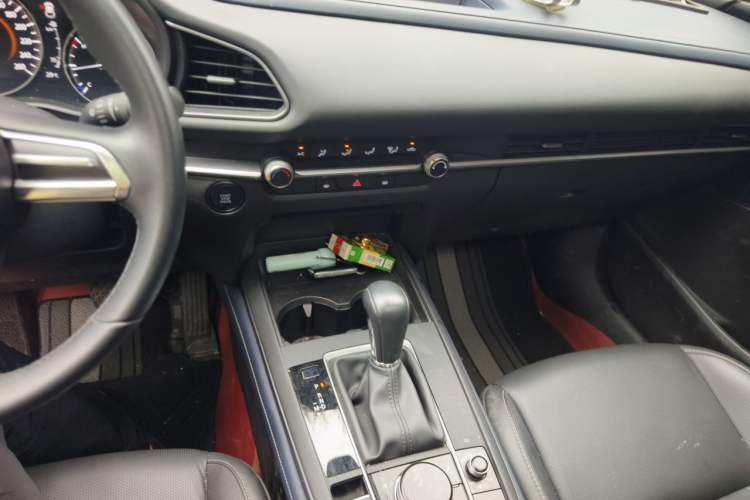 Used Mazda CX-30 2021 2.0L Automatic Zhiyue Trim Audio And AC Panel