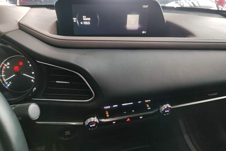 Used Mazda CX-30 2021 2.0L Automatic Joyful Edition Audio And AC Panel