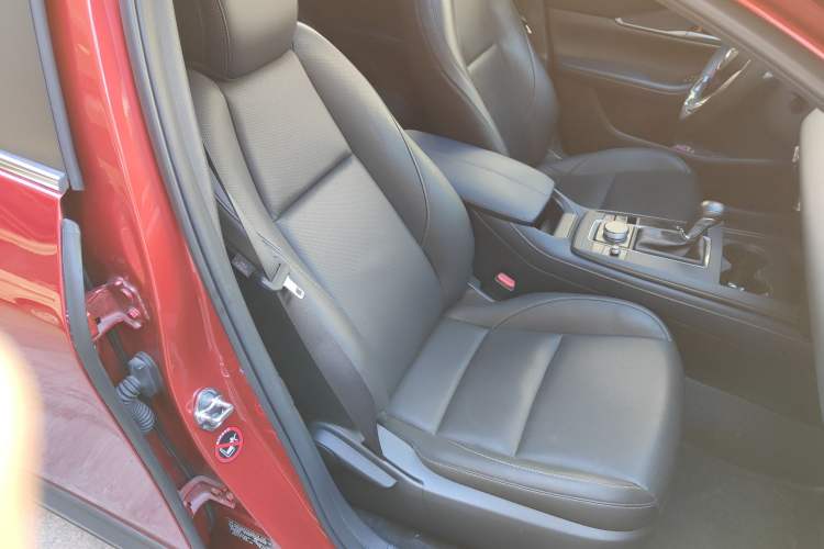 Used Mazda CX-30 2021 2.0L Automatic Zhiyue Trim Right Front Seat