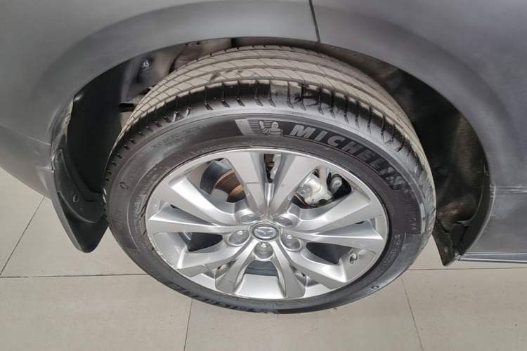 Used Mazda CX-30 2021 2.0L Automatic Joyful Edition Right Rear Wheel Hub