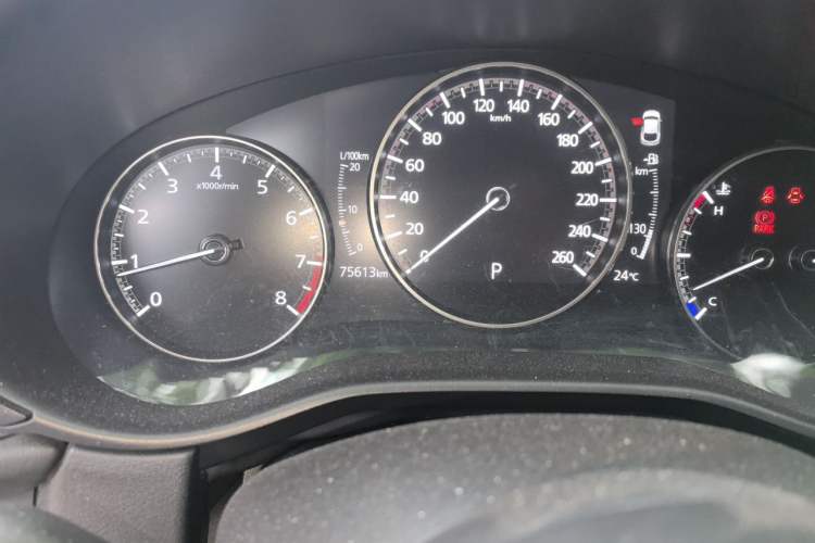 Used Mazda CX-30 2021 2.0L Automatic YAYUE Version Odometer Close Up