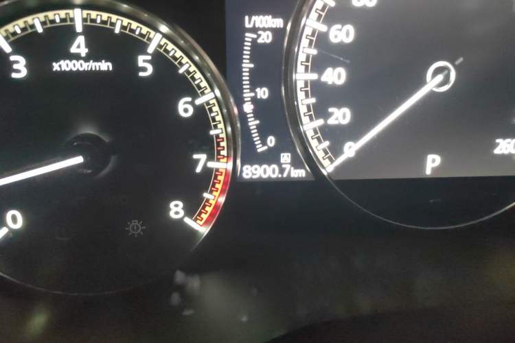 Used Mazda CX-30 2021 2.0L Automatic YAYUE Version Odometer Close Up