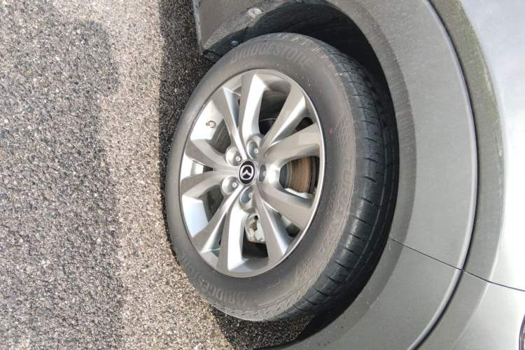 Used Mazda CX-30 2021 2.0L Automatic Joyful Edition Right Front Wheel Hub