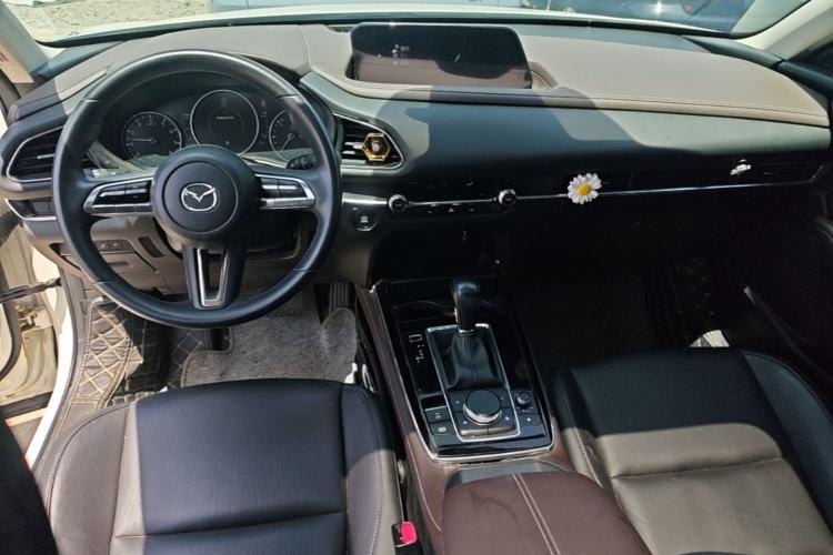 Used Mazda CX-30 2021 2.0L Automatic Joyful Edition Center Console