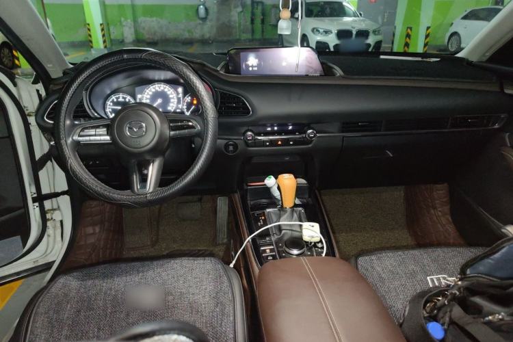 Used Mazda CX-30 2021 2.0L Automatic Joyful Edition Center Console