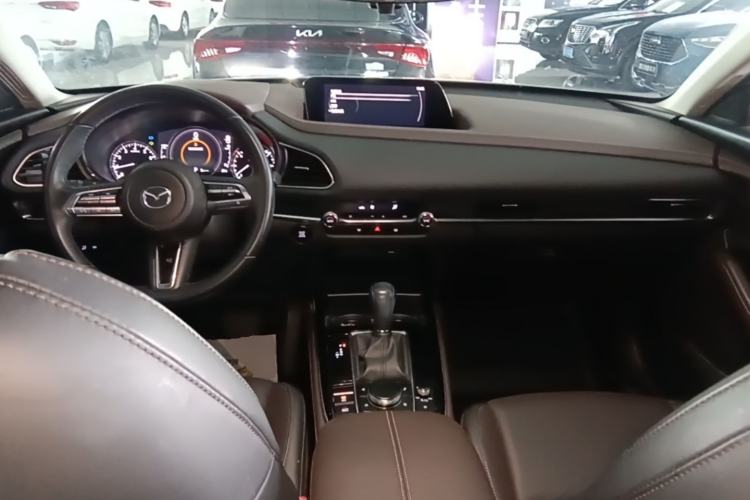 Used Mazda CX-30 2021 2.0L Automatic Joyful Edition Center Console