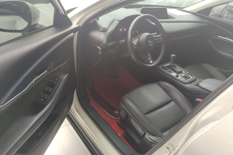 Used Mazda CX-30 2021 2.0L Automatic Zhiyue Trim Interior 2