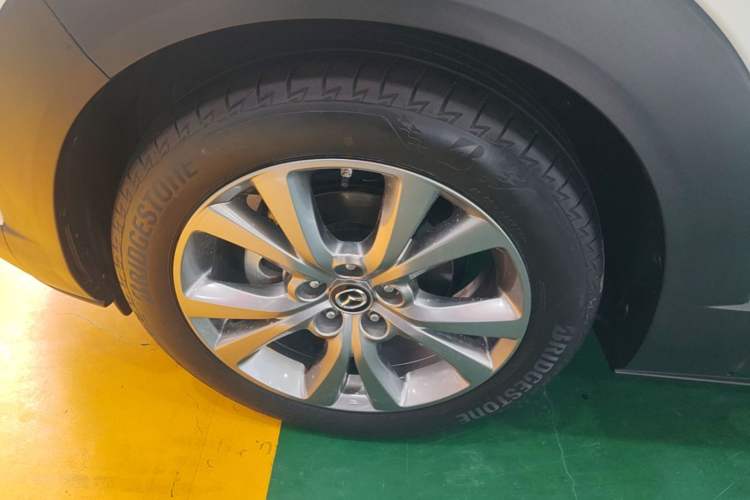 Used Mazda CX-30 2021 2.0L Automatic Joyful Edition Left Front Wheel Hub