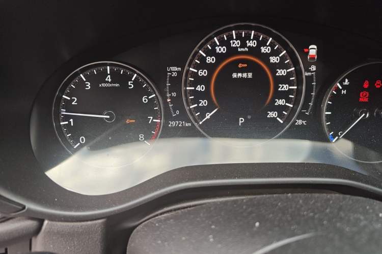 Used Mazda CX-30 2021 2.0L Automatic Joyful Edition Odometer Close Up