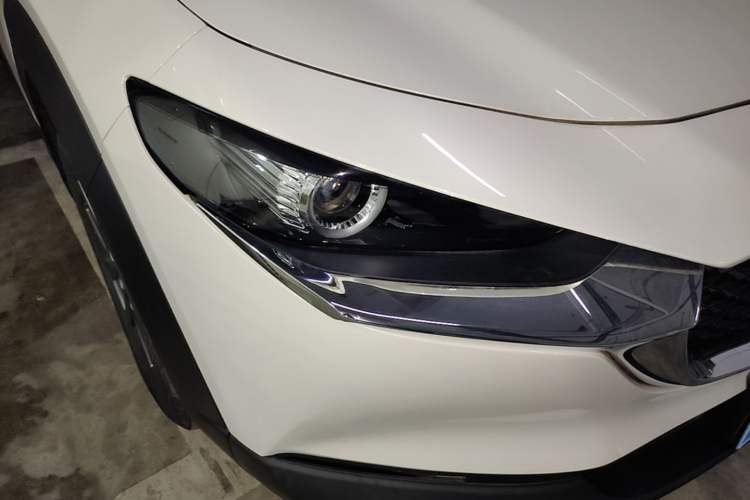 Used Mazda CX-30 2021 2.0L Automatic Zhiyue Trim Right Front Headlight
