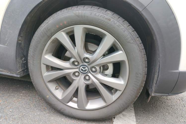 Used Mazda CX-30 2021 2.0L Automatic YAYUE Version Right Front Wheel Hub