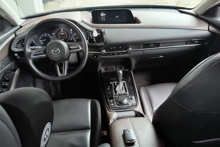 Used Mazda CX-30 2022 2.0L Automatic Joyful Model Center Console