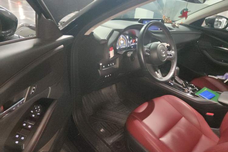 Used Mazda CX-30 2022 2.0L Automatic Yaoyue Edition Obsidian Version Driver Seat