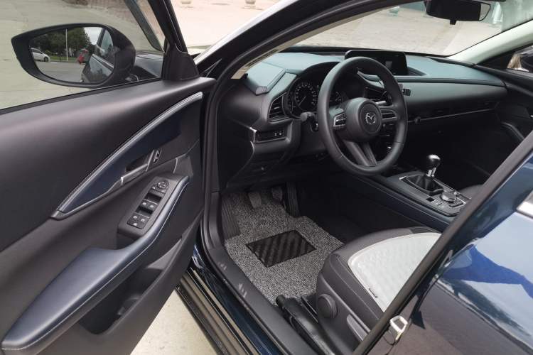 Used Mazda CX-30 2022 2.0L Manual Shangyue Trim Driver Seat