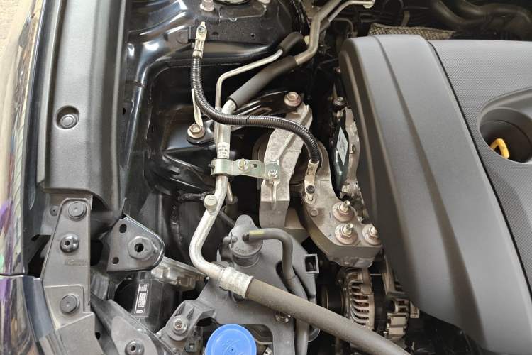 Used Mazda CX-30 2022 2.0L Automatic Jiayue Black Edition Engine Bay Right