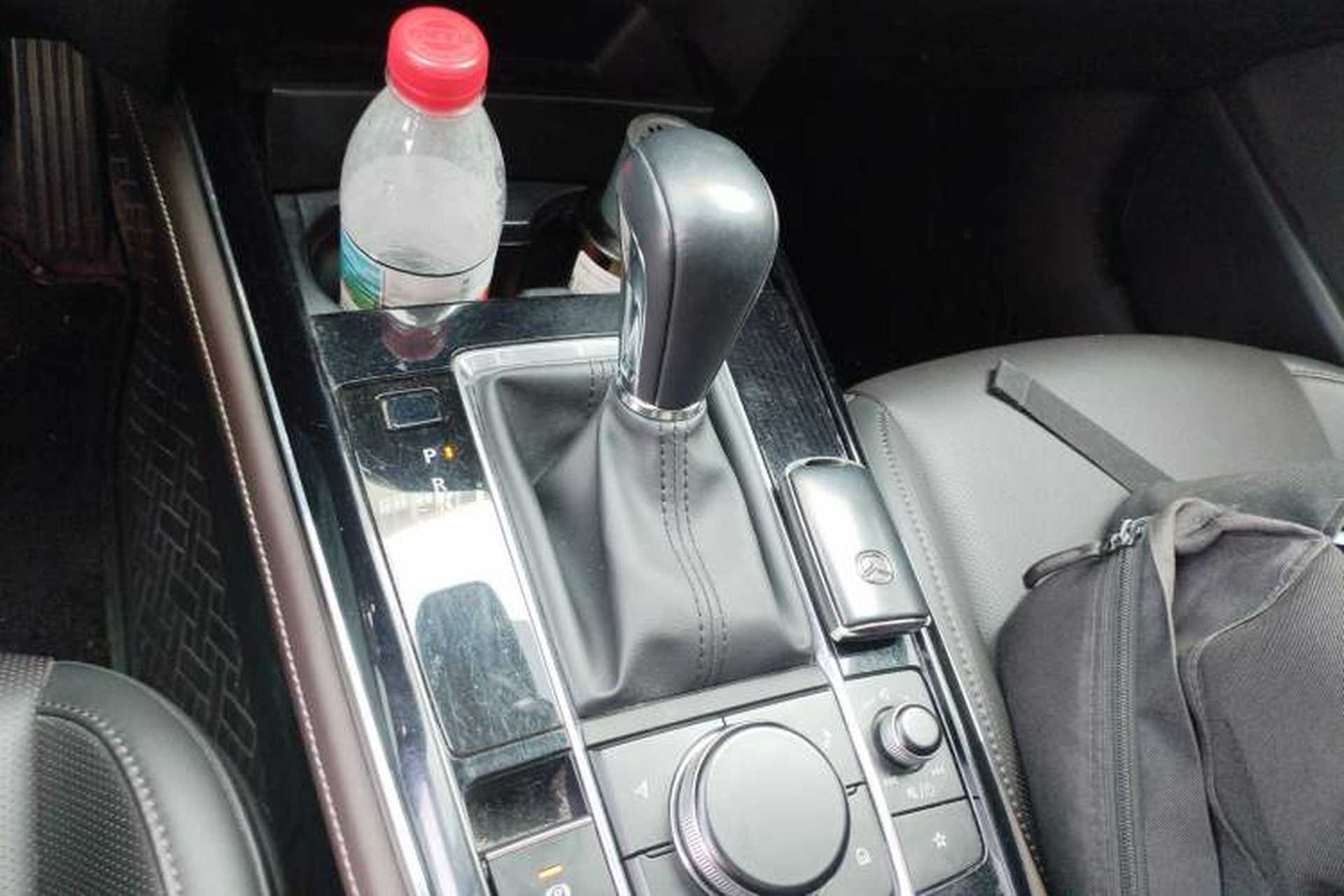 Used Mazda CX-30 2022 2.0L Automatic Jiayue Black Edition Gear Lever