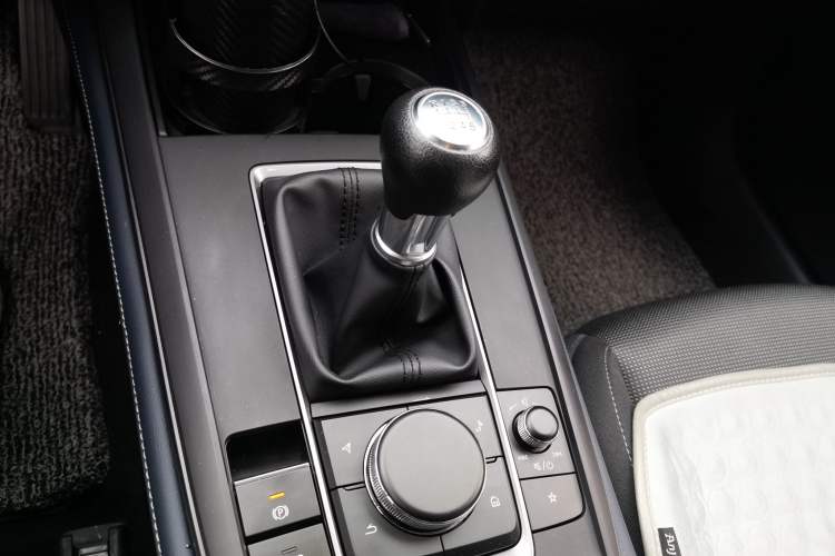 Used Mazda CX-30 2022 2.0L Manual Shangyue Trim Gear Lever