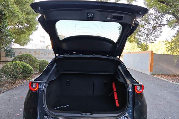 Used Mazda CX-30 2022 2.0L Automatic Jiayue Black Edition Trunk